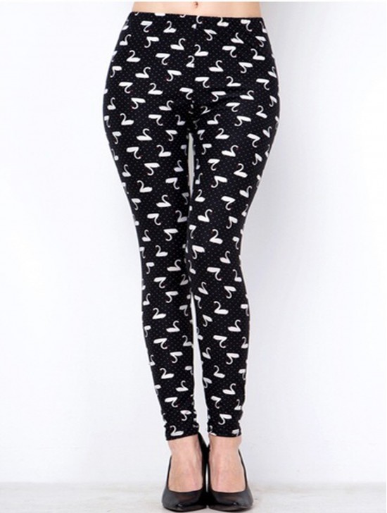 Plus Size Swan Print Stretchy Legging